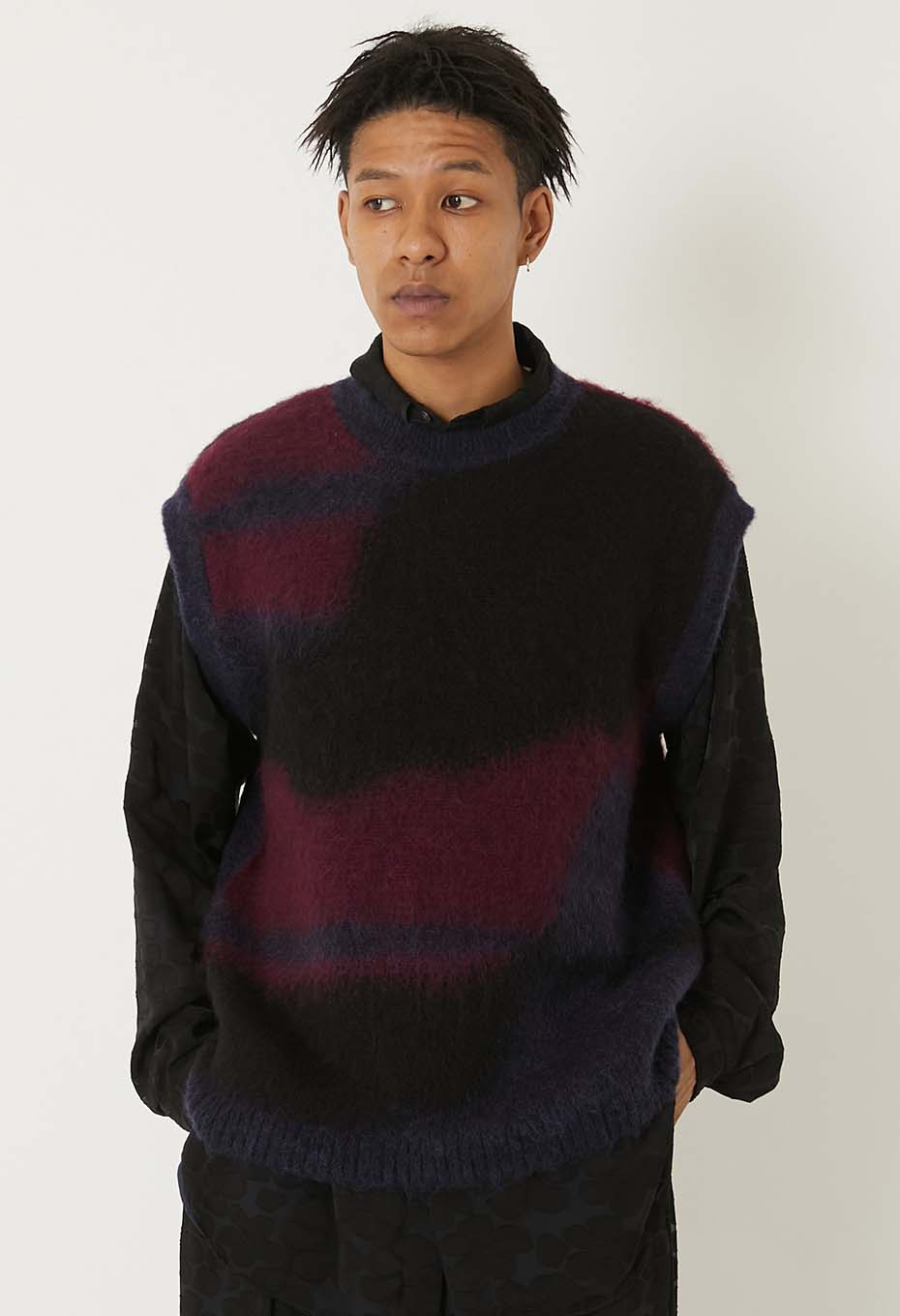 シャギーグラデーション ニットベスト - DARK NAVY