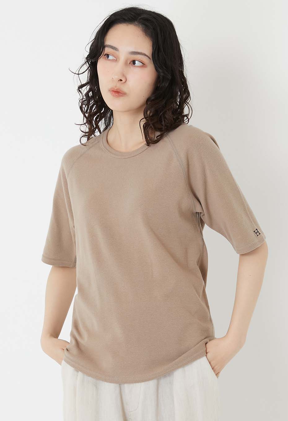 Stretch Fraise Relaxed Fit SS T-Shirt Women - SAND