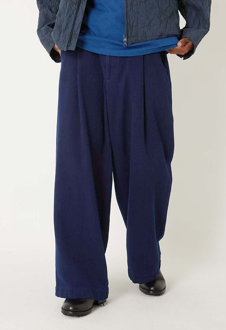 Hongai Light Sashiko Tuck Wide Pants - INDIGO