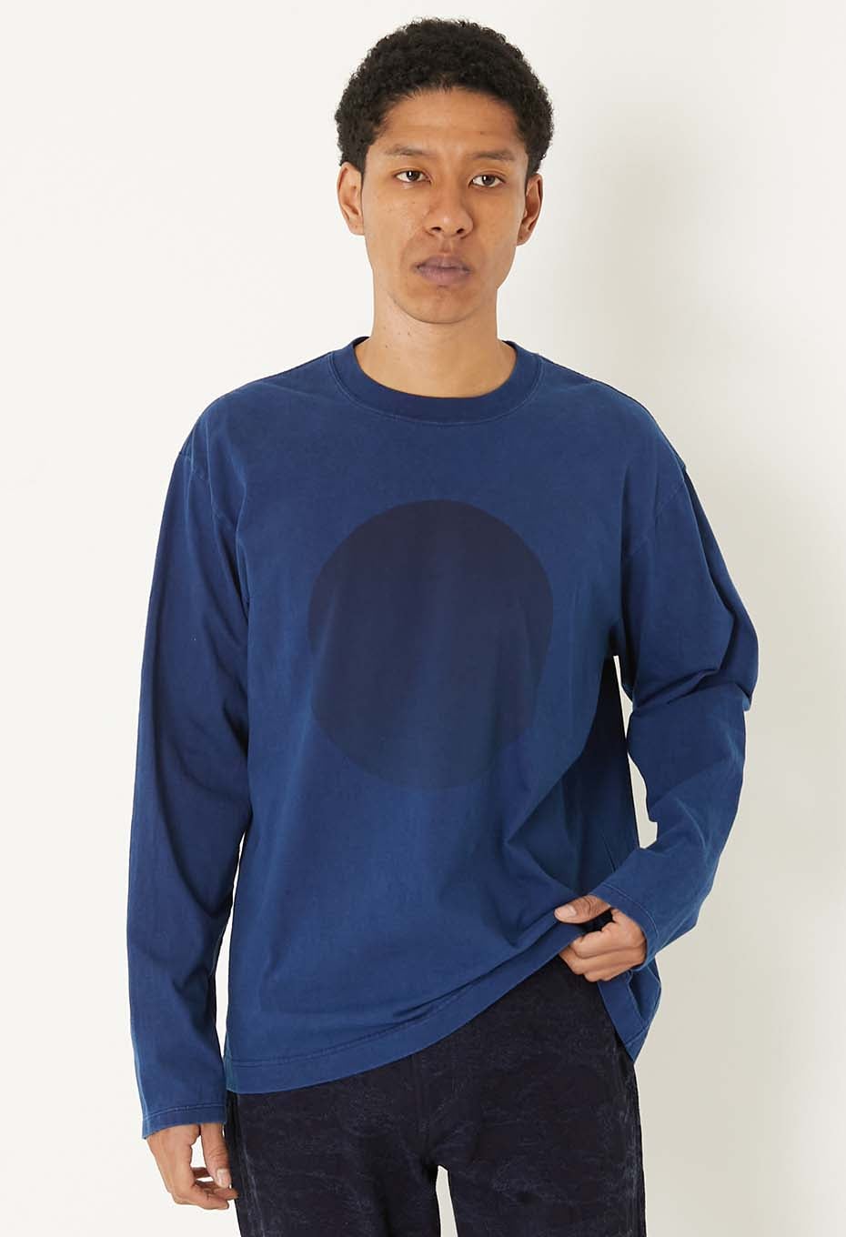 インディゴオオマルプリントロングスリーブTシャツ - A