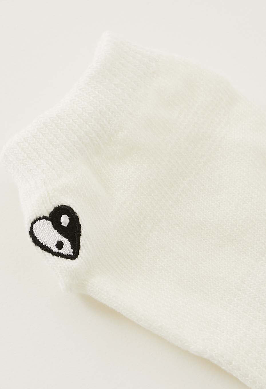 OKURA Invisible Five Toe Socks Tabi Ankle Socks - WHITE