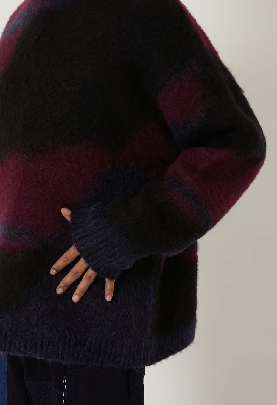 シャギーグラデーション プルオーバーニット - DARK NAVY
