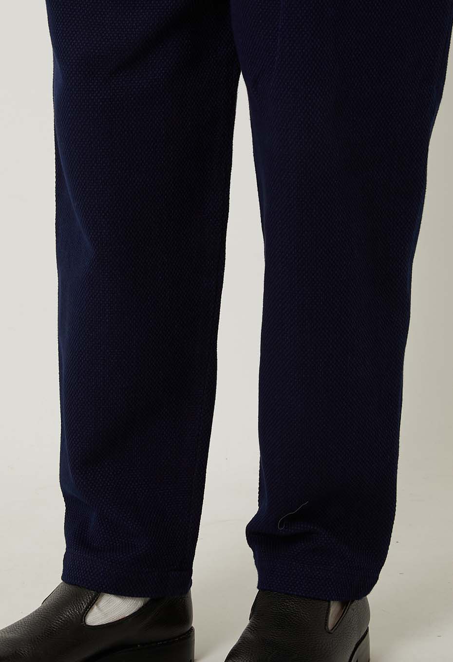 ホンアイライトサシコ トラウザース - INDIGO