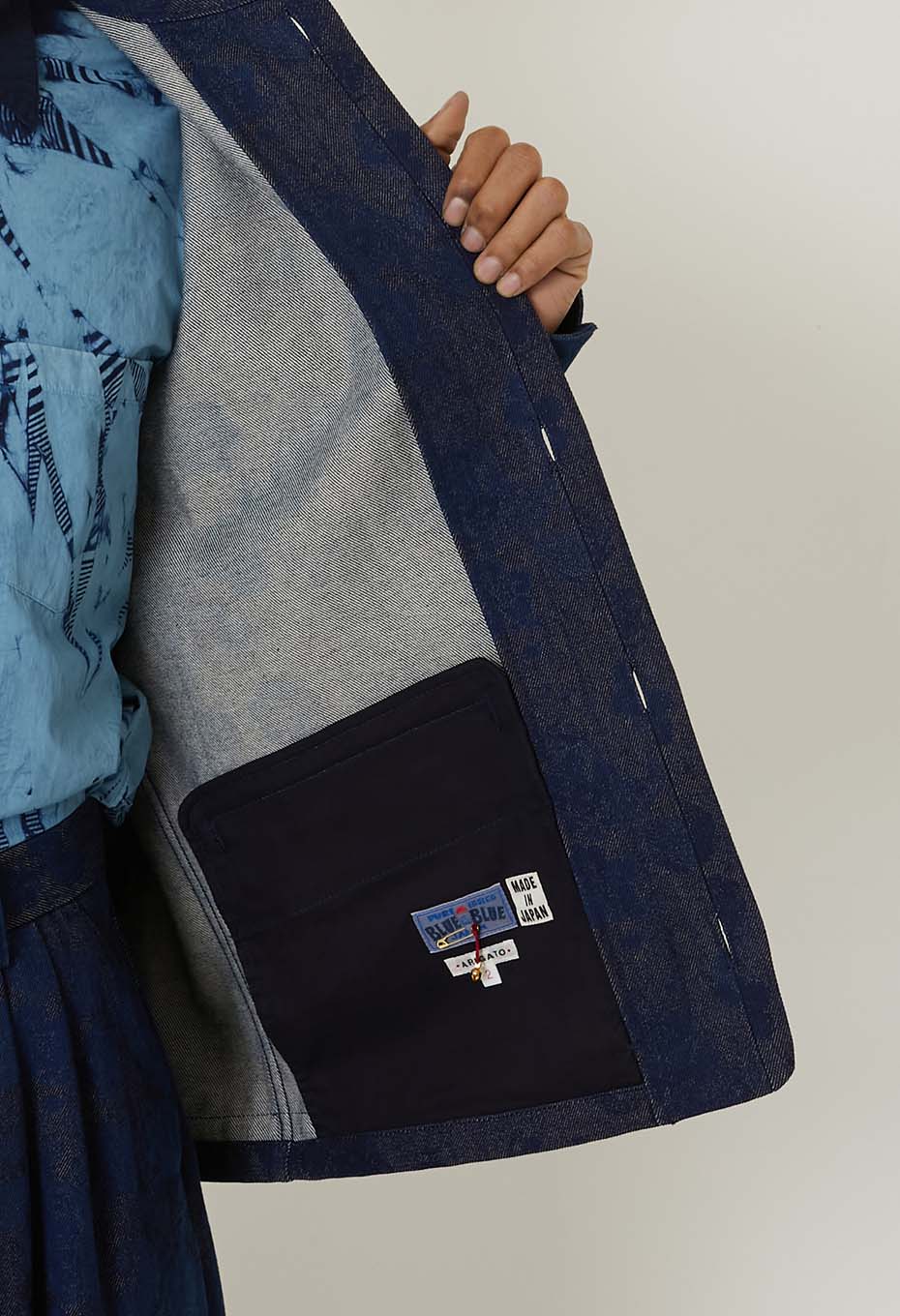 Chukubatsu Denim Tsujigahana Stand Collar Jacket - INDIGO