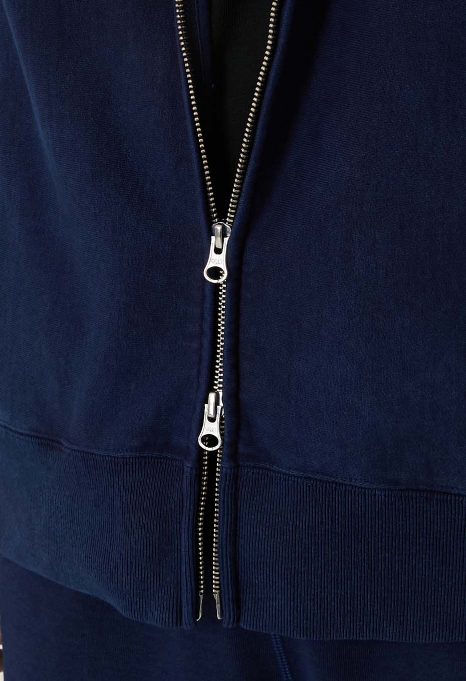 オーガニックウラケ テゾメ スウェットジップフーディ― ユニセックス - INDIGO