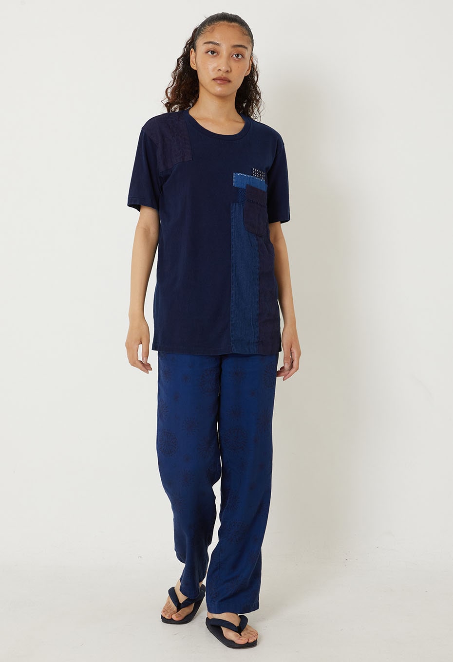 インディゴ テゾメ ネンリン ショートスリーブTシャツ - INDIGO
